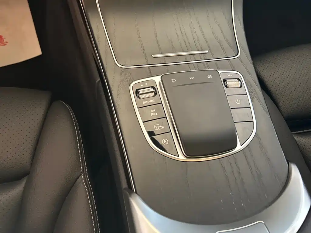 Mercedes-Benz C-Class 2020 — фото 9