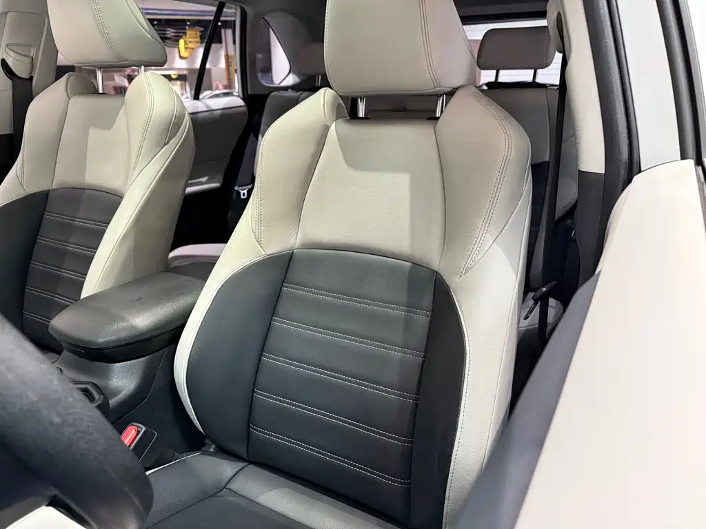 Toyota Wildlander 2020 — фото 17