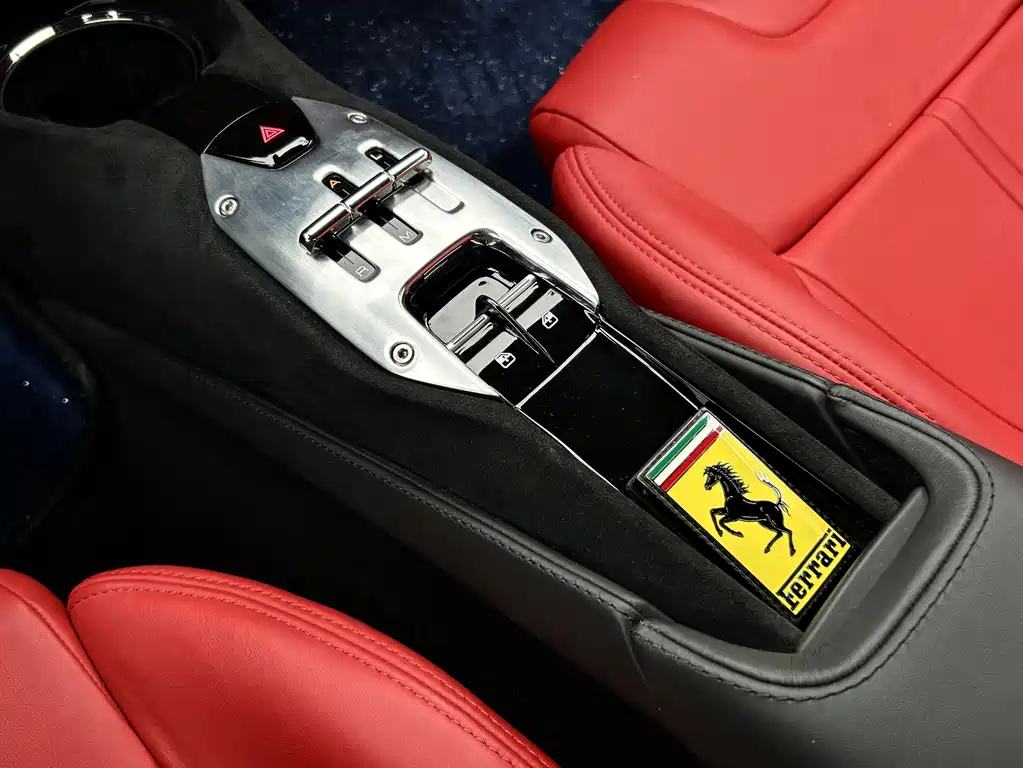 Ferrari SF90 2022 — фото 3
