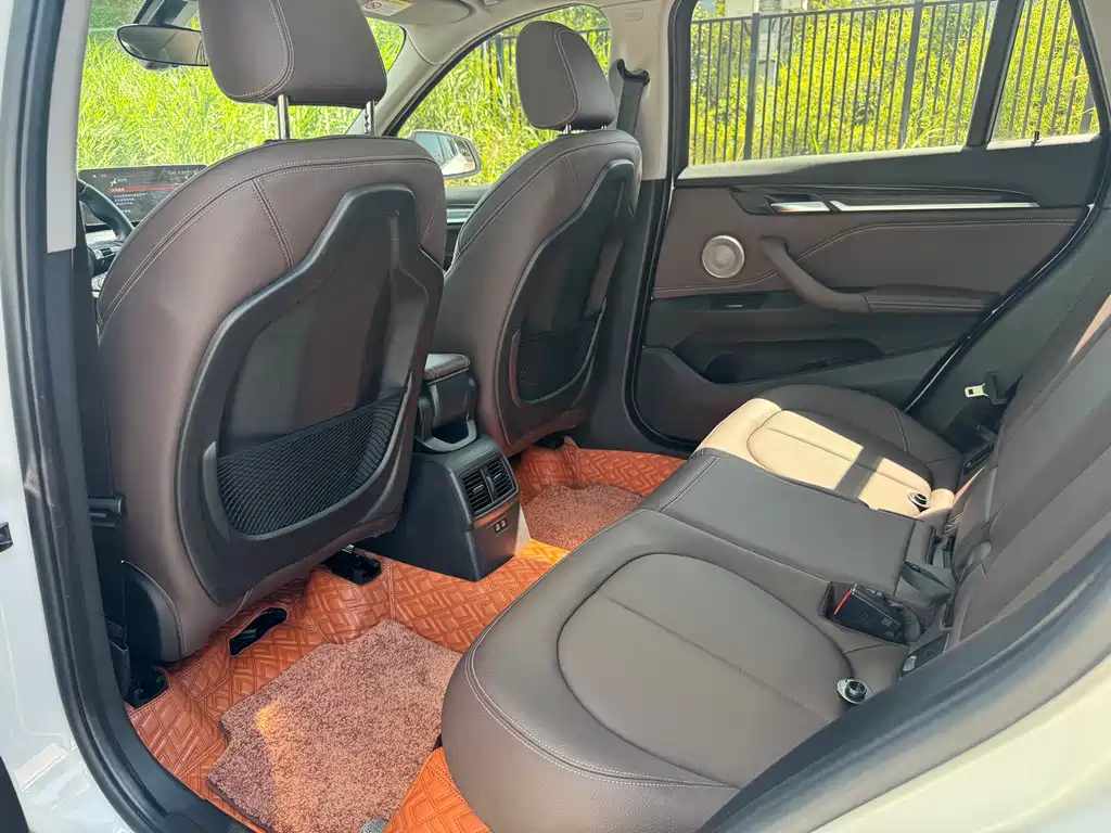BMW X1 2022 — фото 12