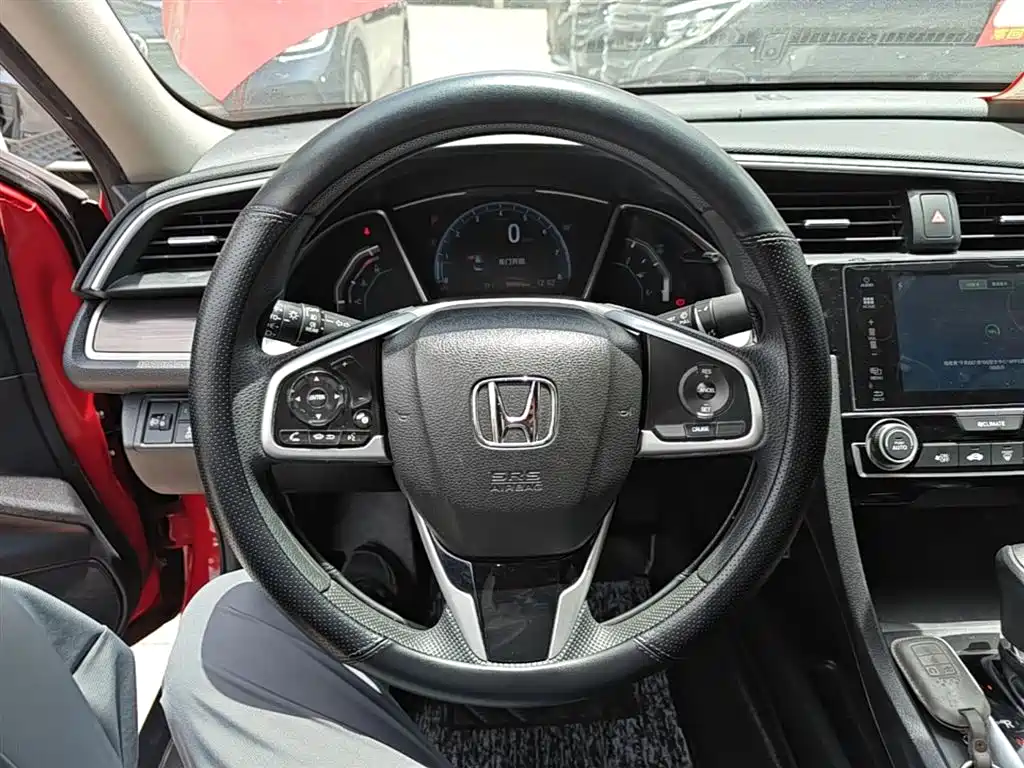 Honda Civic 2021 — фото 11
