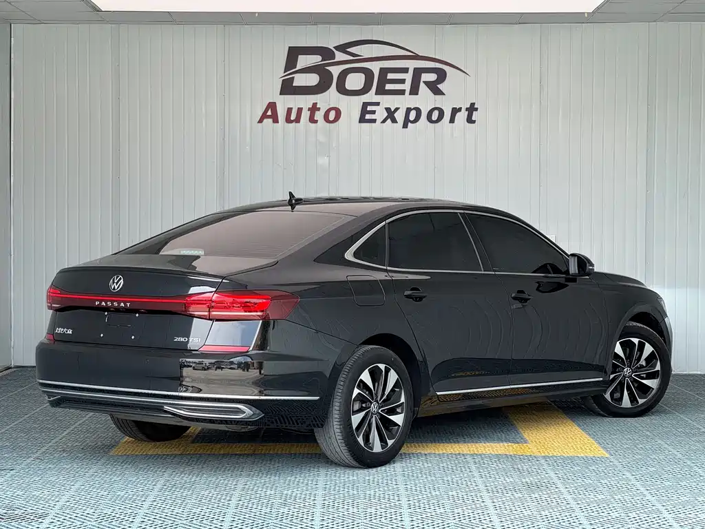 Volkswagen Passat 2024