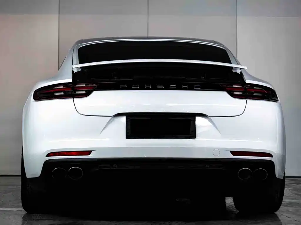 Porsche Panamera 2018 — фото 7