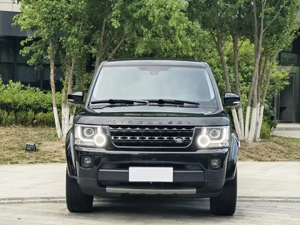 Land Rover Discovery 2015 — фото 2