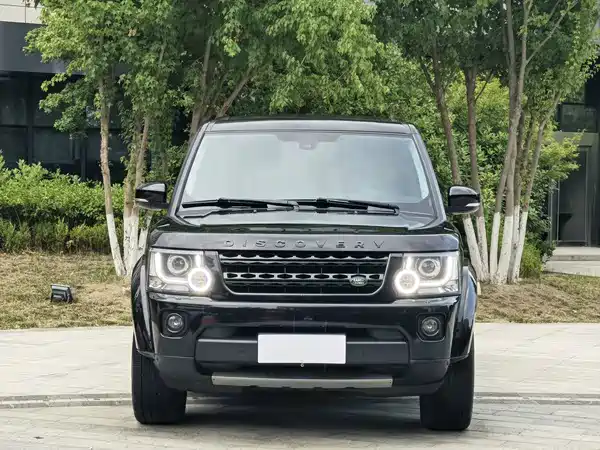 Land Rover Discovery 2015