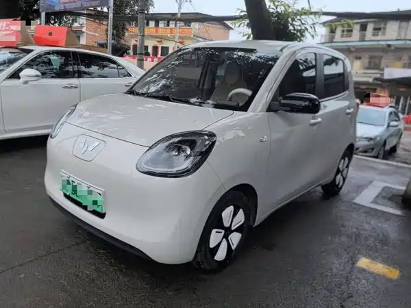 Wuling Hongguang MINIEV 2025