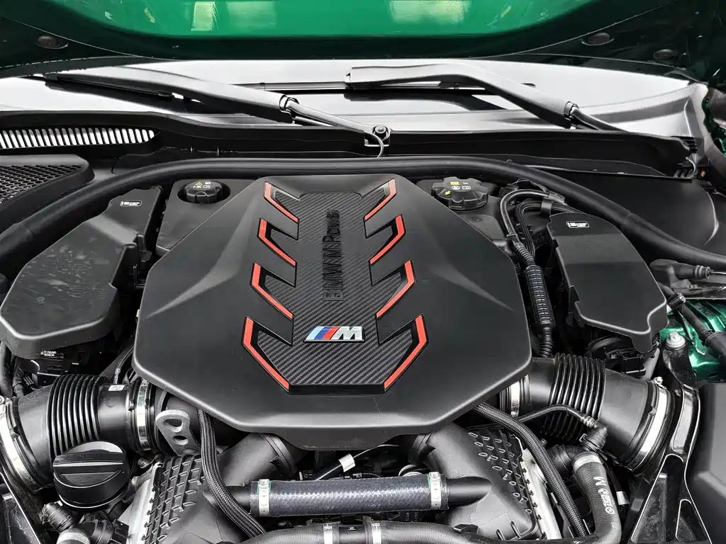 BMW M5 New Energy 2024 — фото 36