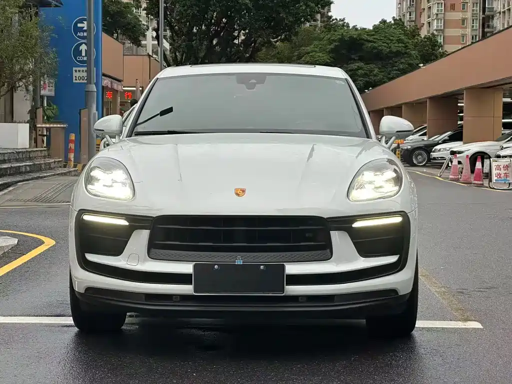 Porsche Macan 2023 — фото 3