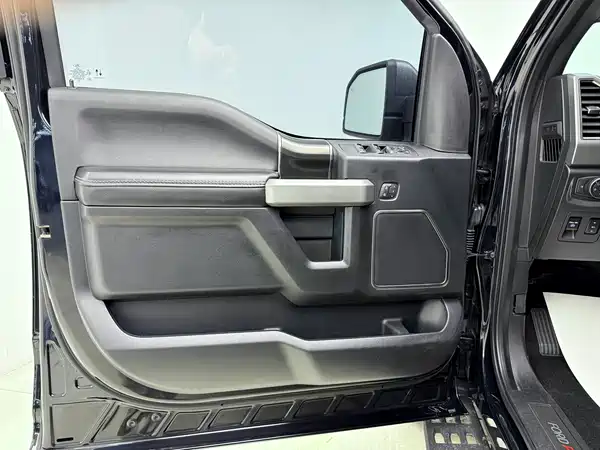 Ford F-150 Raptor 2019