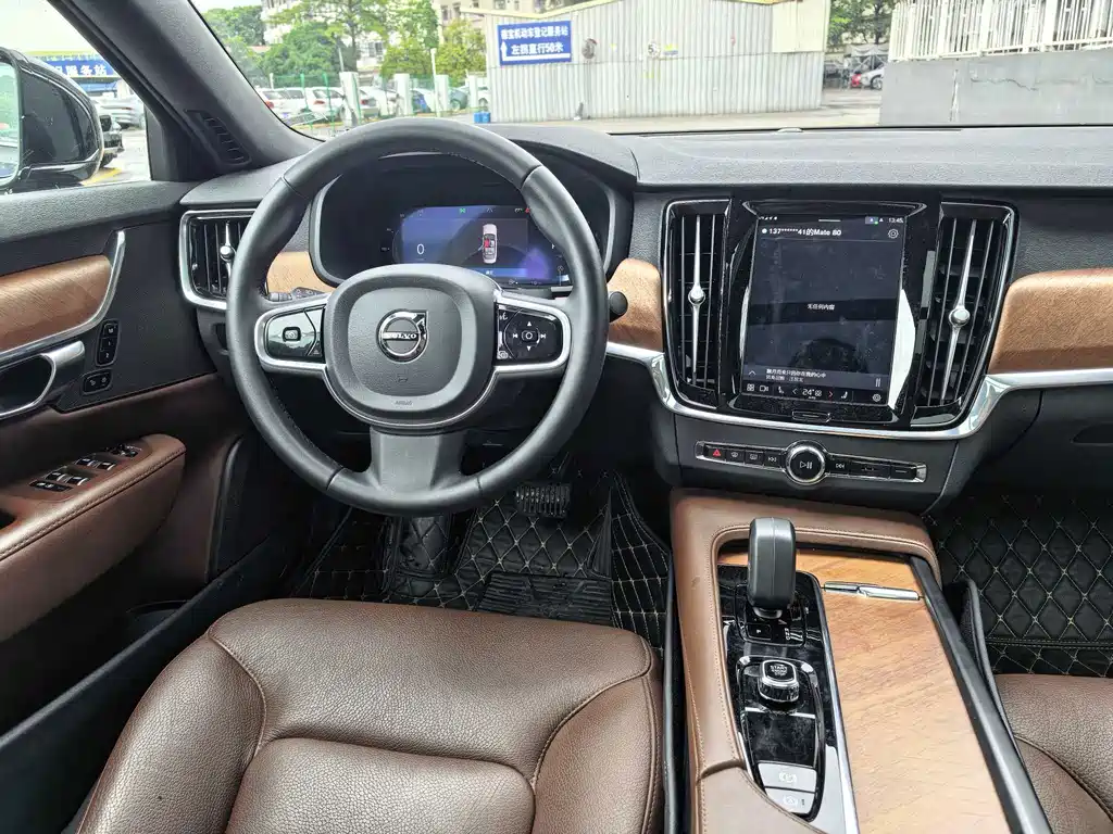 Volvo S90 2024 — фото 11