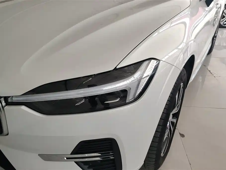 Volvo XC60 2024