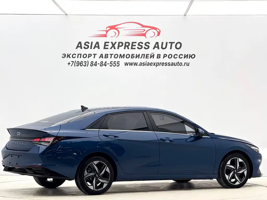 Hyundai Elantra 2023 — фото 4
