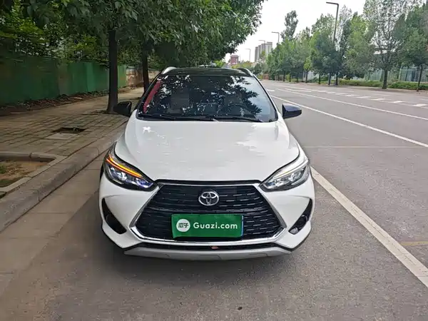 Toyota Yaris L 2021