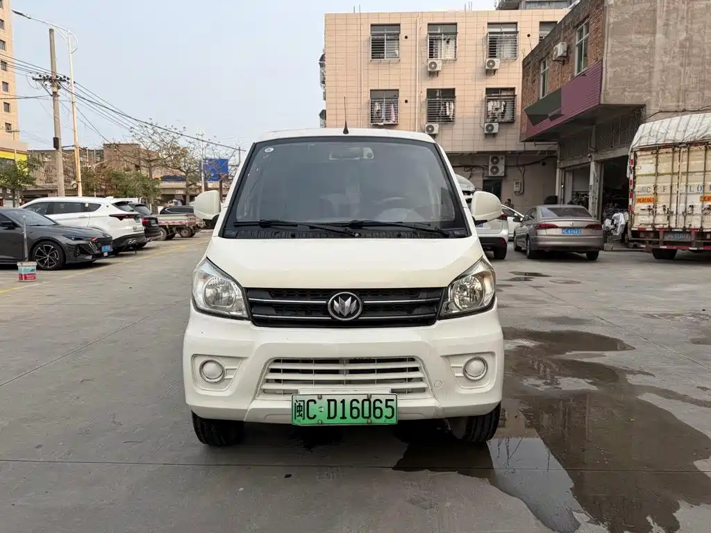 Qiteng M70EV 2020 — фото 2
