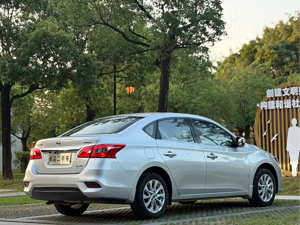 Nissan Sylphy 2017 — фото 18