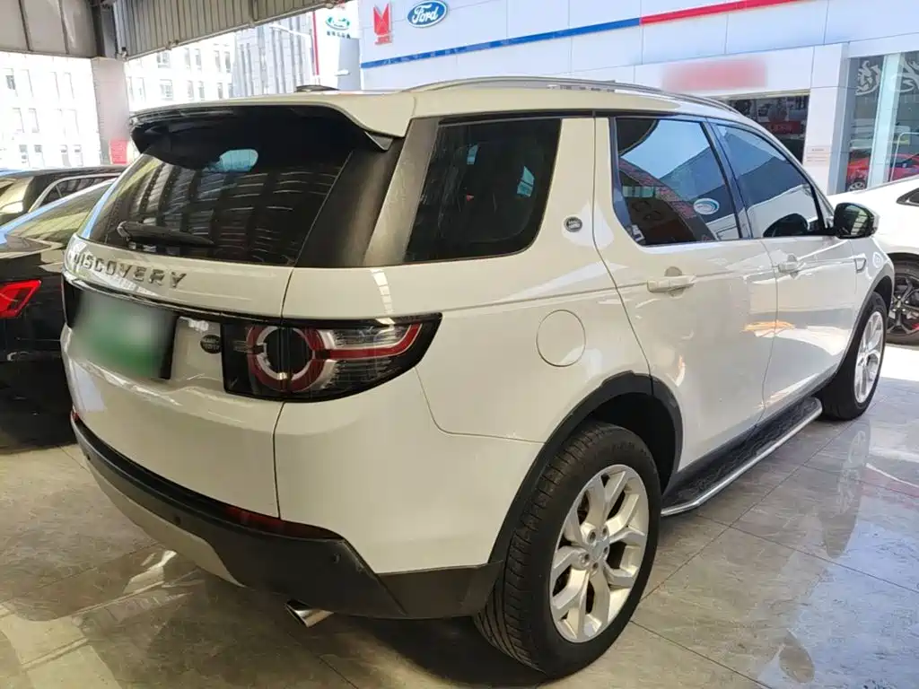 Land Rover Discovery Sport 2016 — фото 7