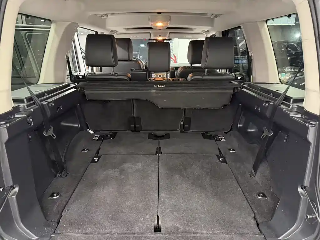 Land Rover Discovery 2016