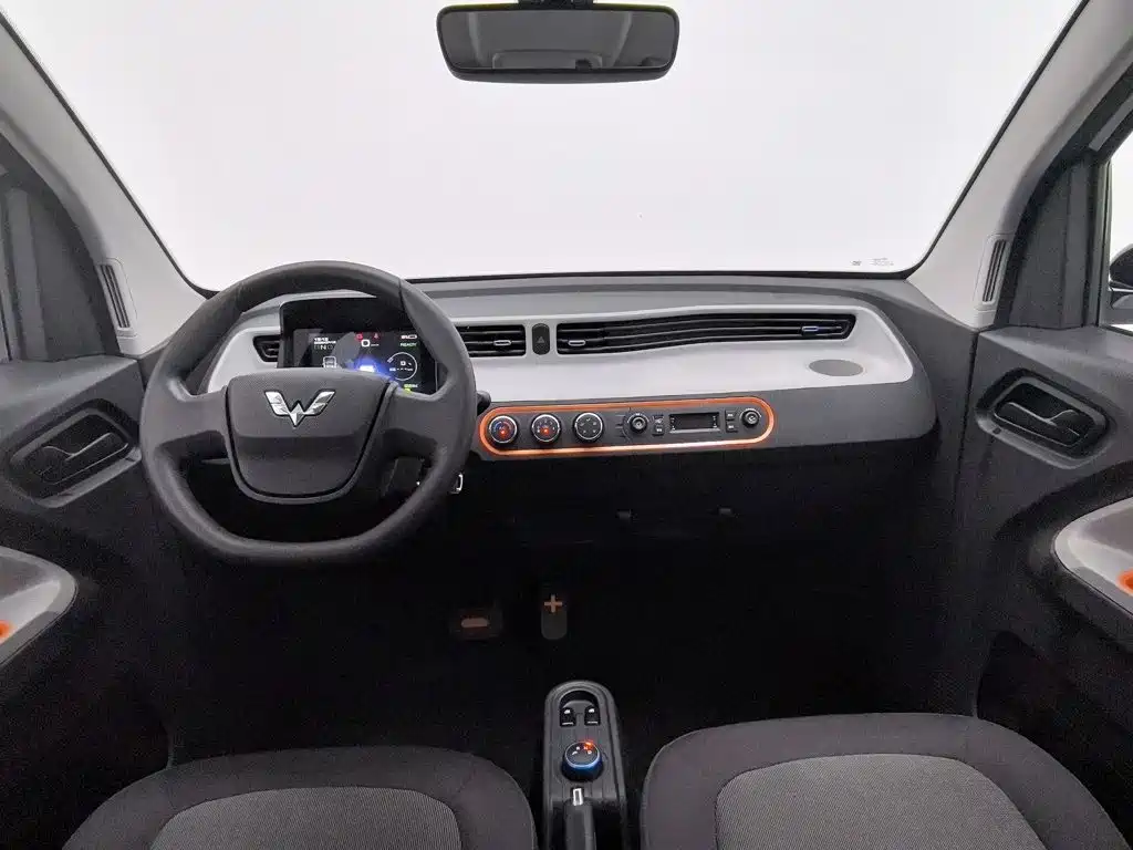 Wuling MINIEV 2020