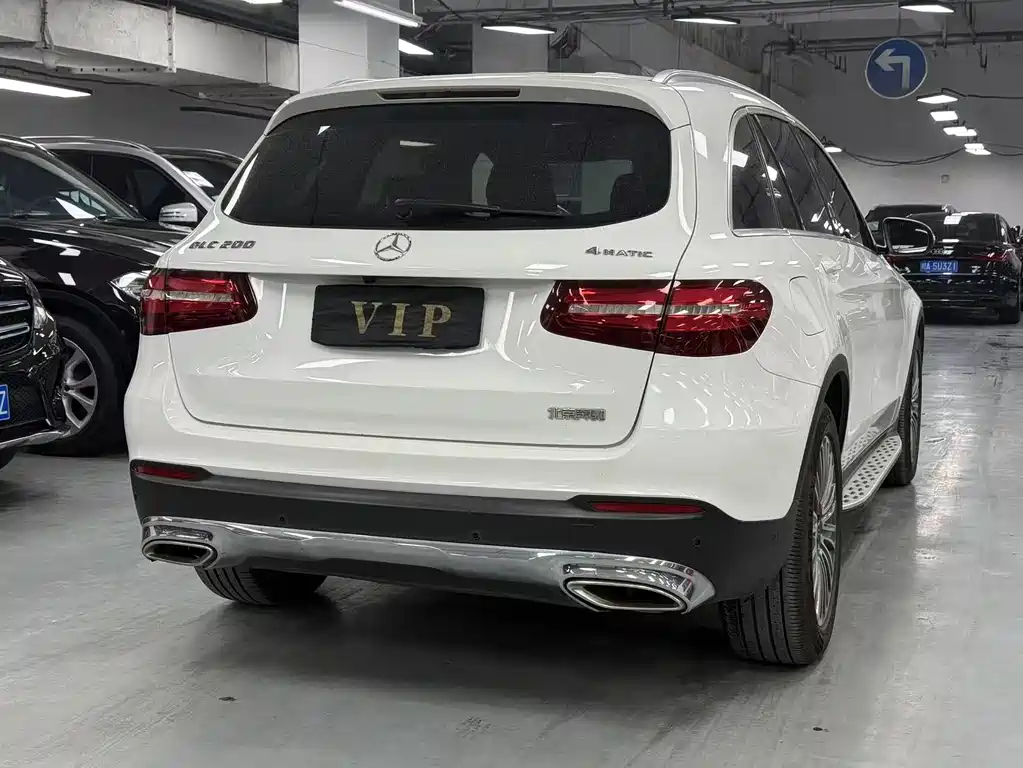 Mercedes-Benz GLC 2016 — фото 14