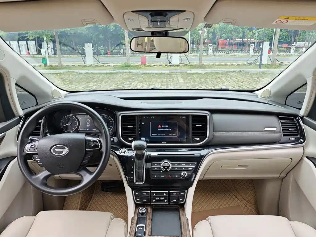 GAC Motor Trumpchi M8 2018 — фото 14