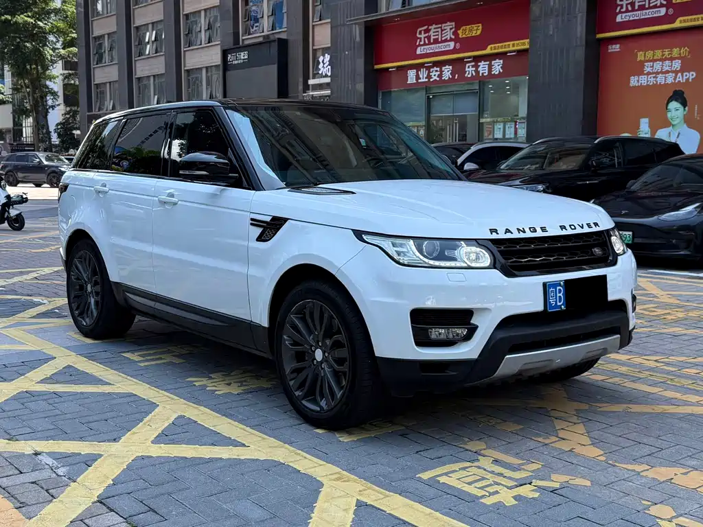 Land Rover Range Rover Sport 2015 — фото 1