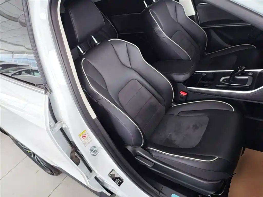 Haval H6 2023 — фото 25