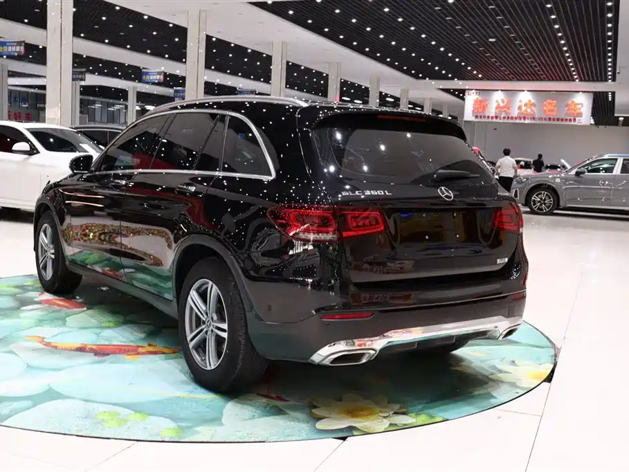 Mercedes-Benz GLC 2021