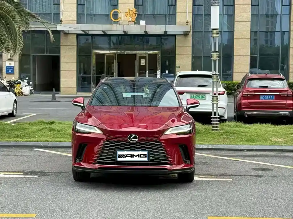 Lexus RX 2023