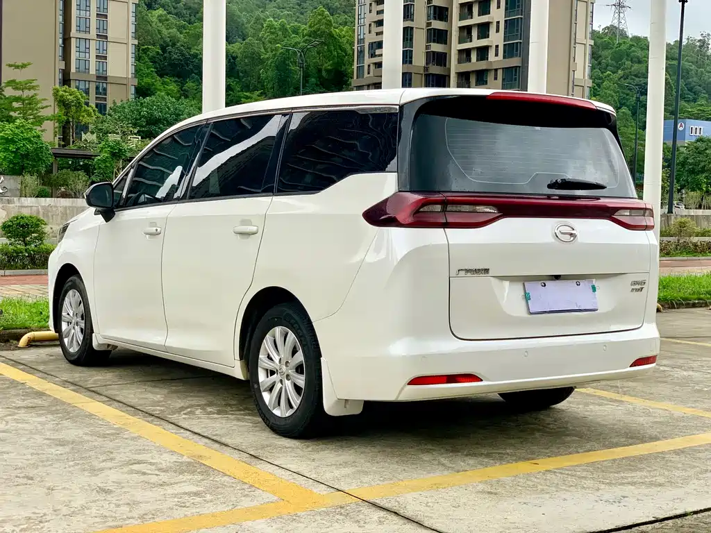 GAC Motor Trumpchi M6 2019 — фото 10