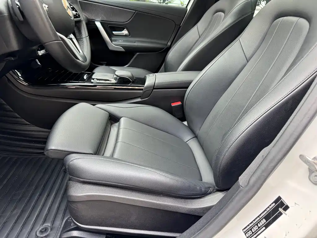 Mercedes-Benz A-Class 2020 — фото 26