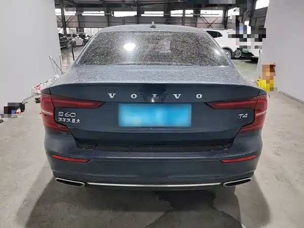 Volvo S60 2020