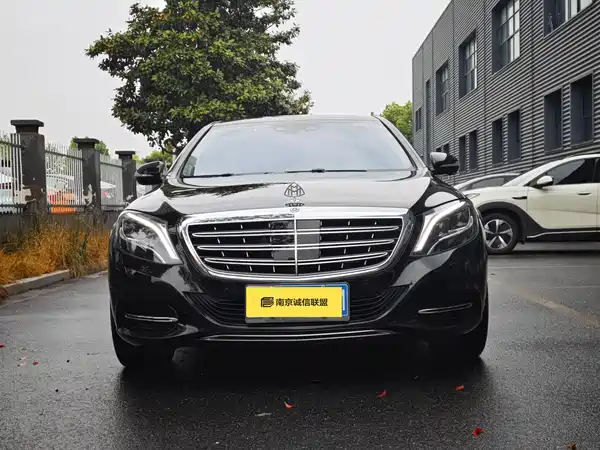 Mercedes-Benz Maybach S-Class 2015