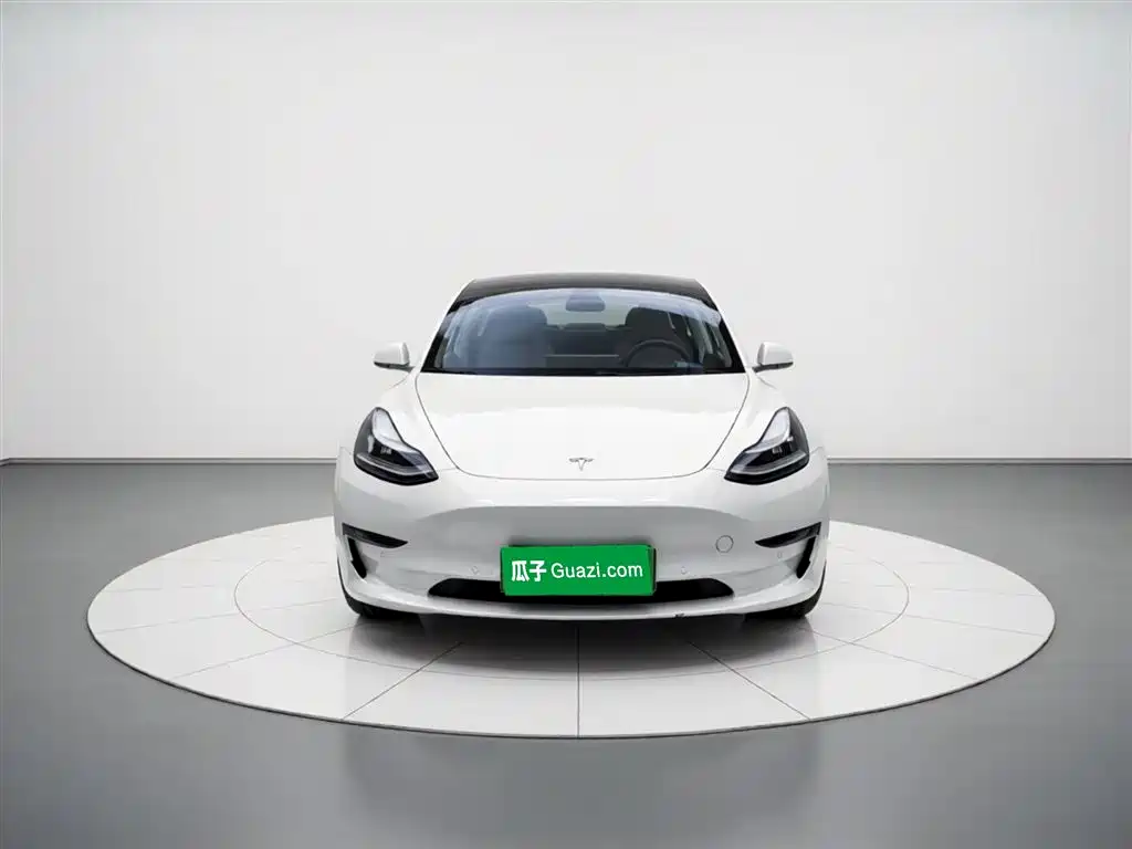 Tesla Model 3 2019 — фото 24