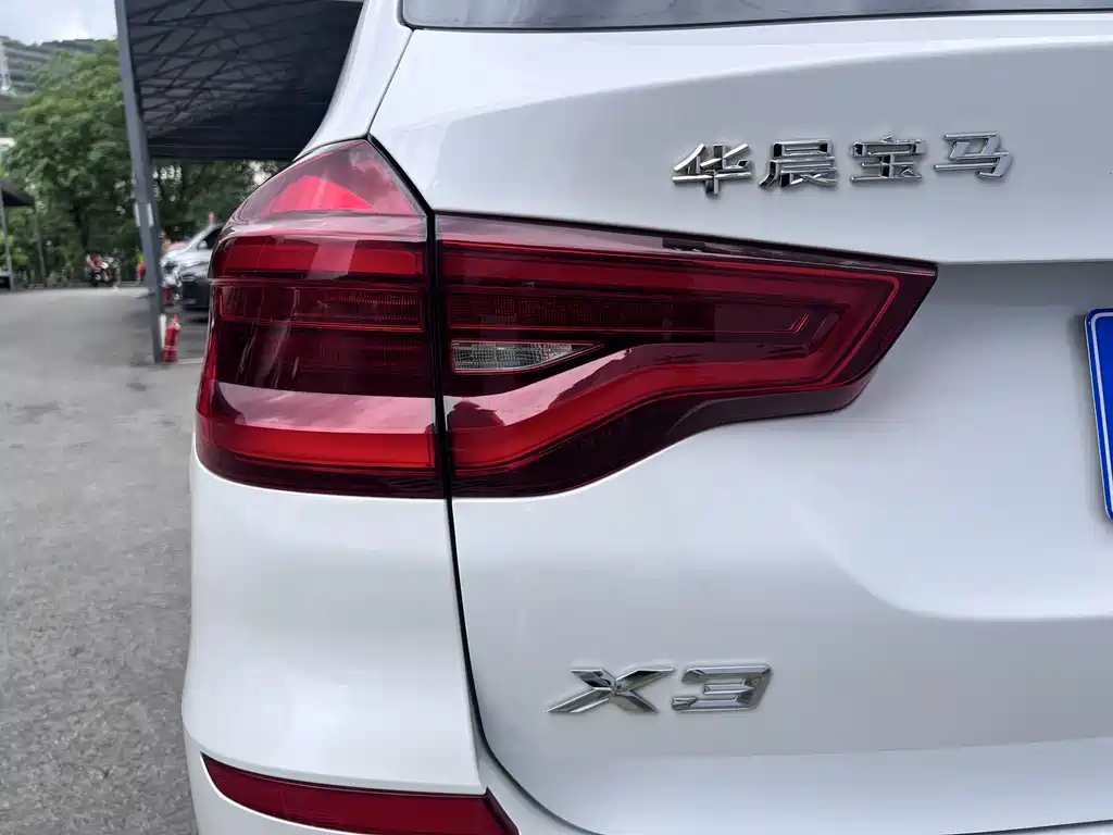 BMW X3 2019 — фото 21