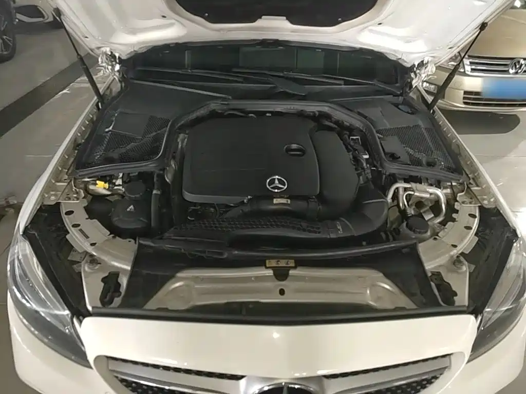 Mercedes-Benz C-Class 2020 — фото 20