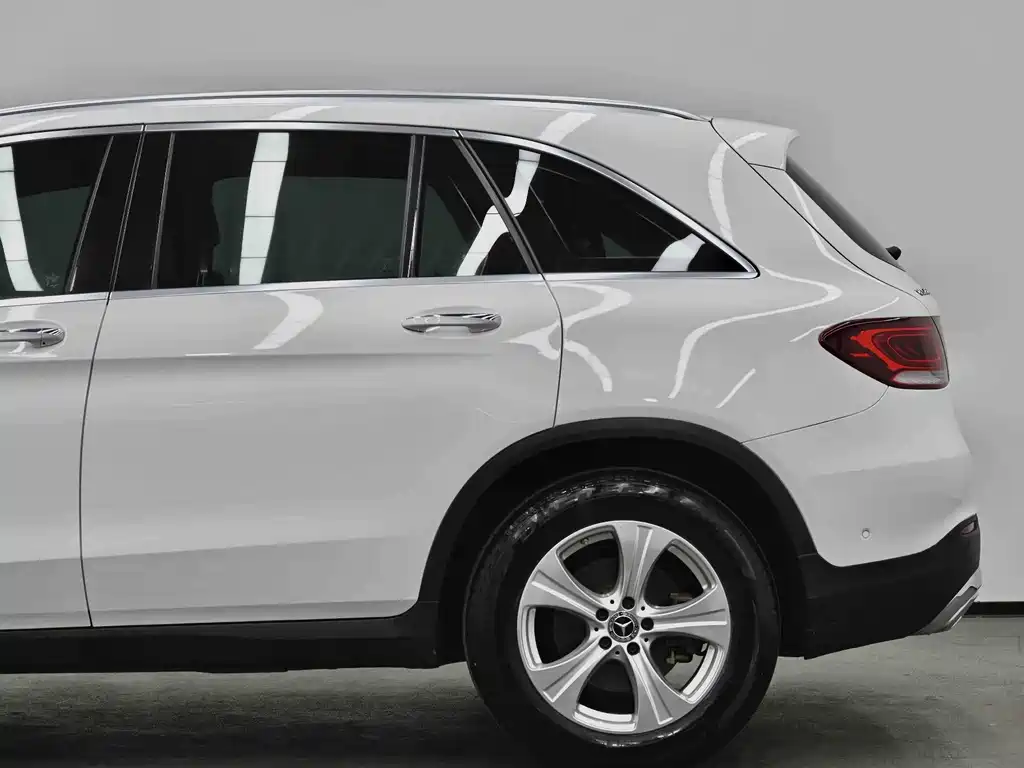 Mercedes-Benz GLC 2020 — фото 24