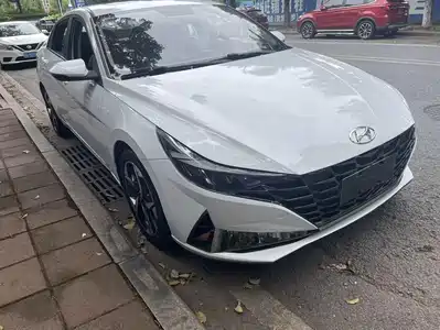 Hyundai Elantra 2020
