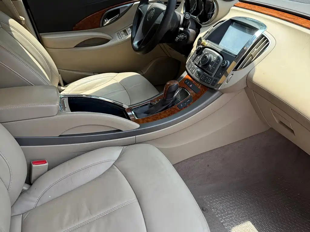 Buick LaCrosse 2013 — фото 11