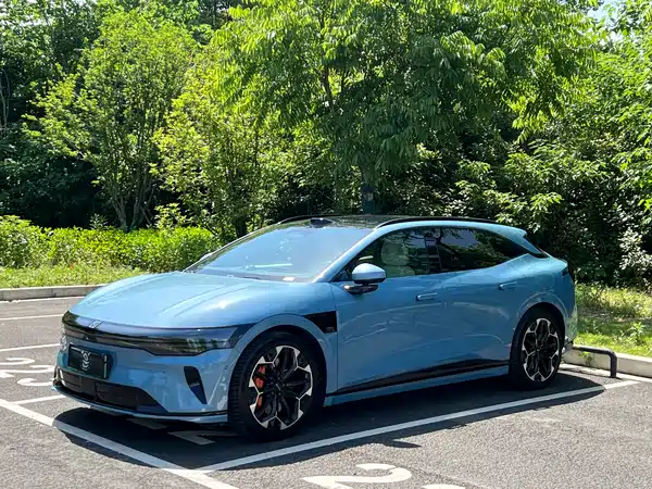 Zeekr 007GT 2025