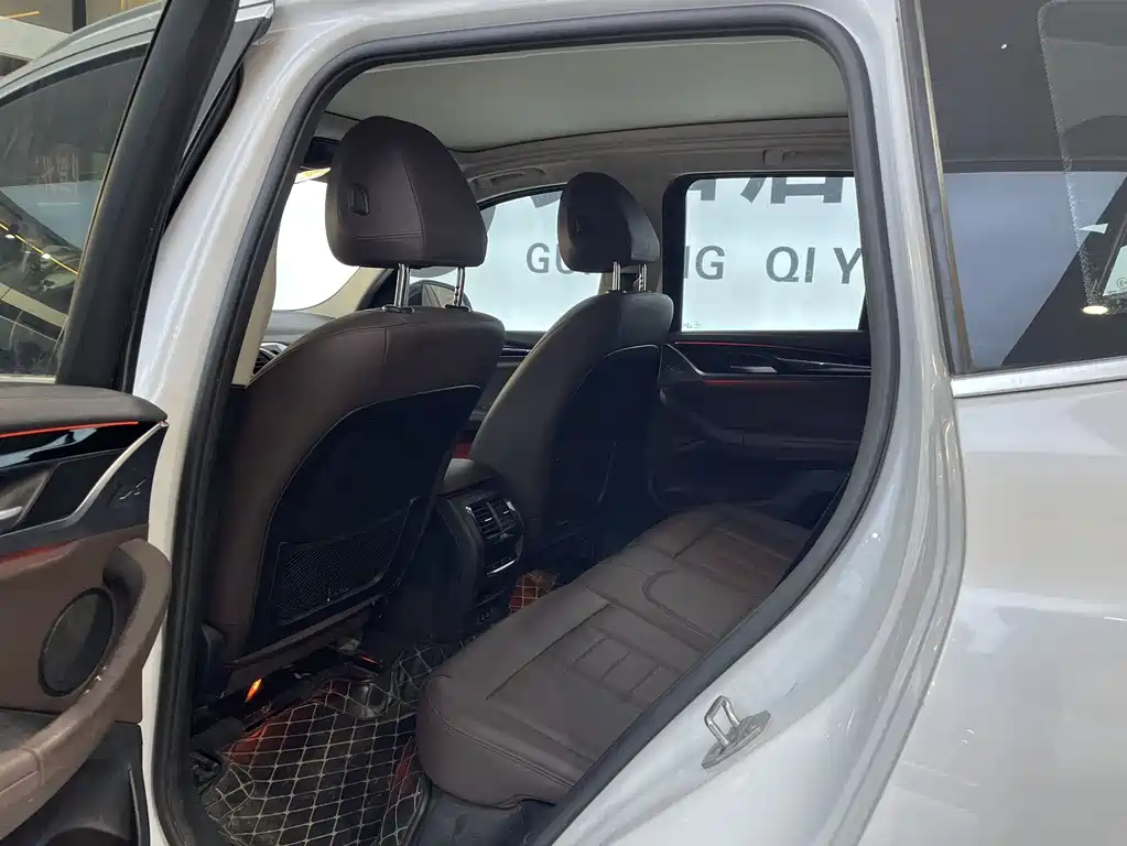 BMW X3 2020 — фото 10