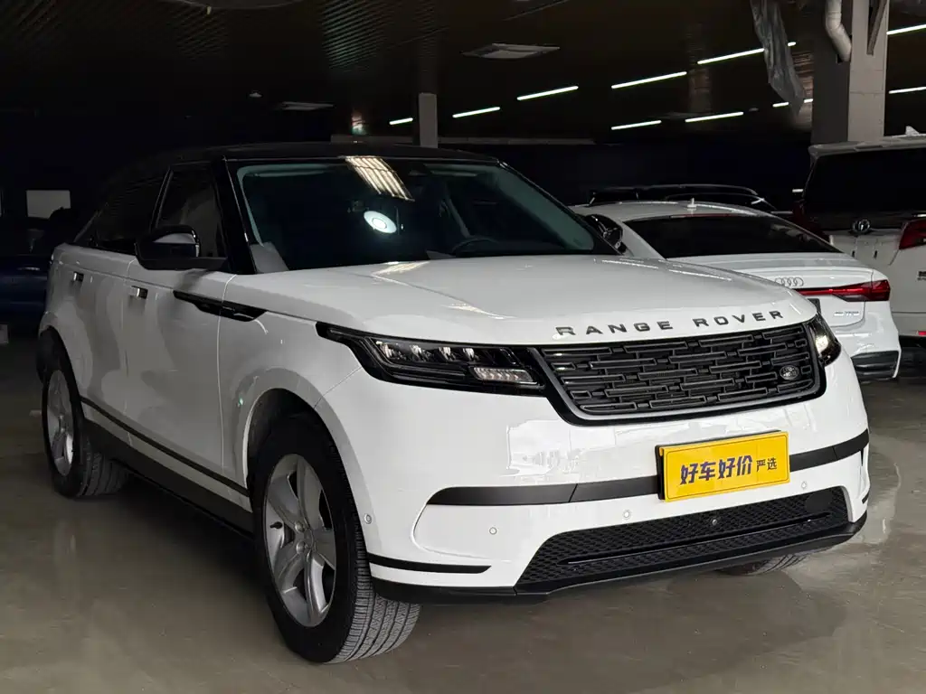 Land Rover Velar 2024 — фото 1
