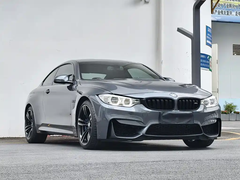 BMW M4 2018 — фото 3