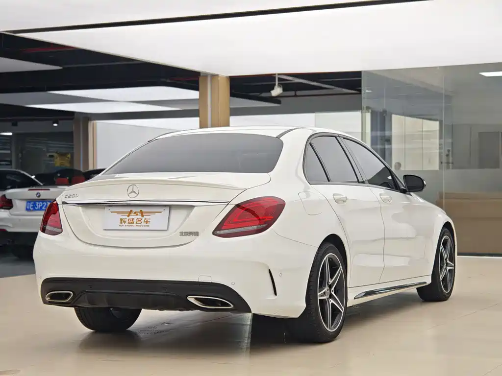 Mercedes-Benz C-Class 2020 — фото 4