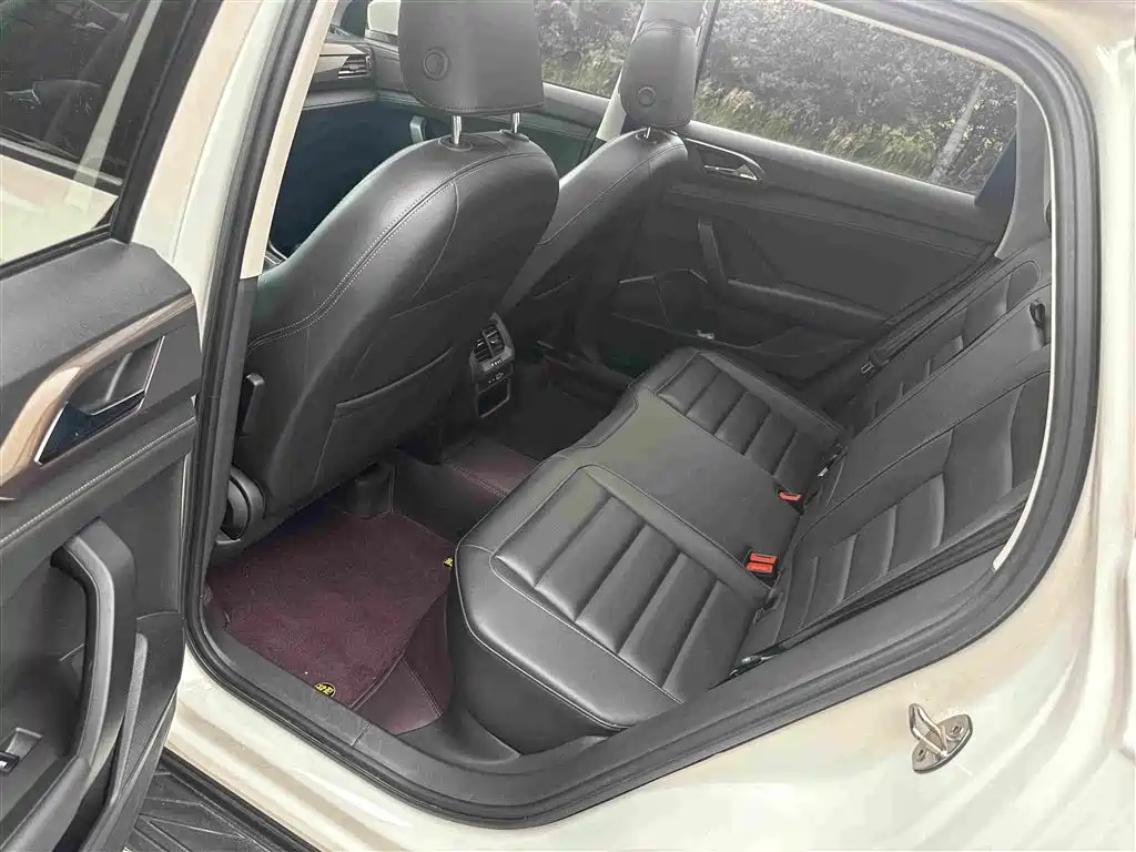 Volkswagen Tharu 2022