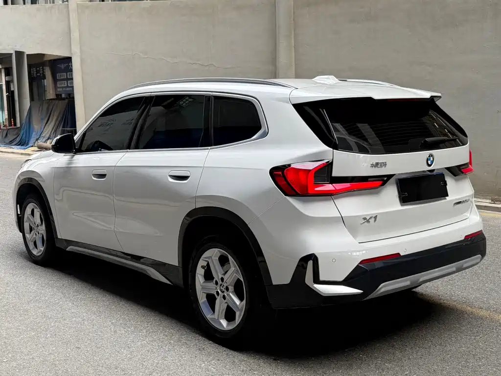 BMW X1 2024 — фото 6