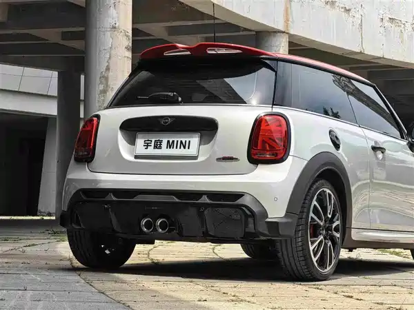 MINI JCW 2022