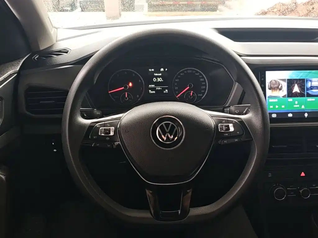 Volkswagen T-Cross 2021 — фото 11