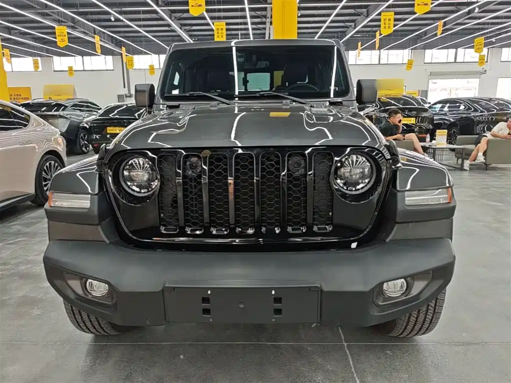 Jeep Gladiator 2024 — фото 3