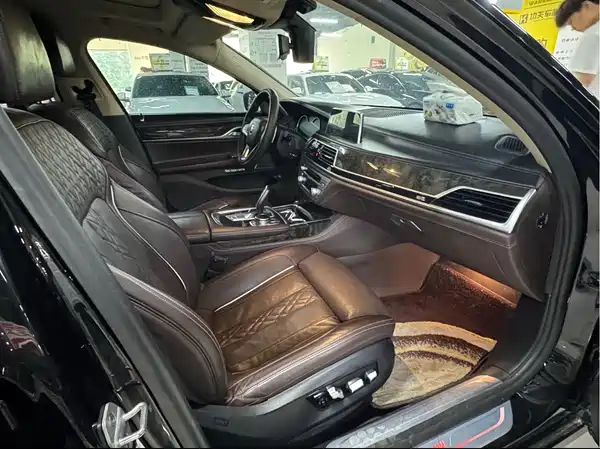 BMW 7 Series 2018