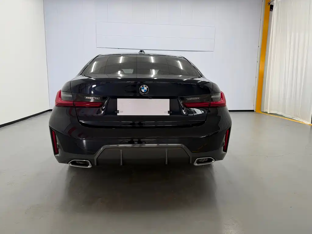 BMW 3 Series 2023
